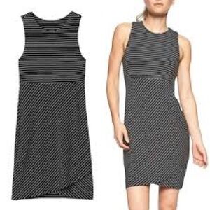 Athleta Medium Black White Stripe Sleeveless Dress Soft Casual Crossover Hem